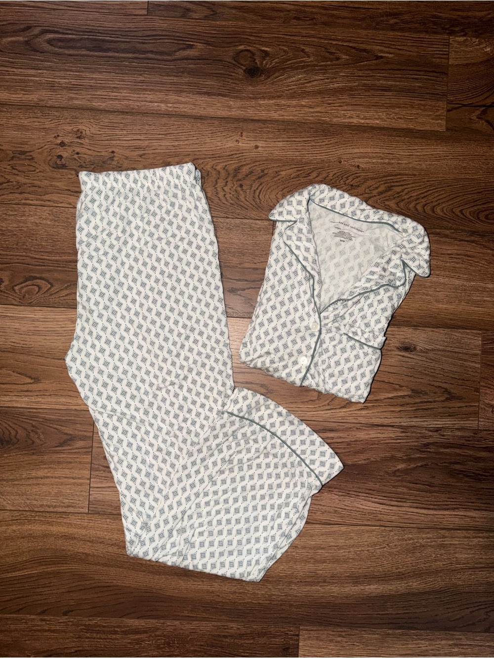 Cupcakes & Cashmere Sleep Set